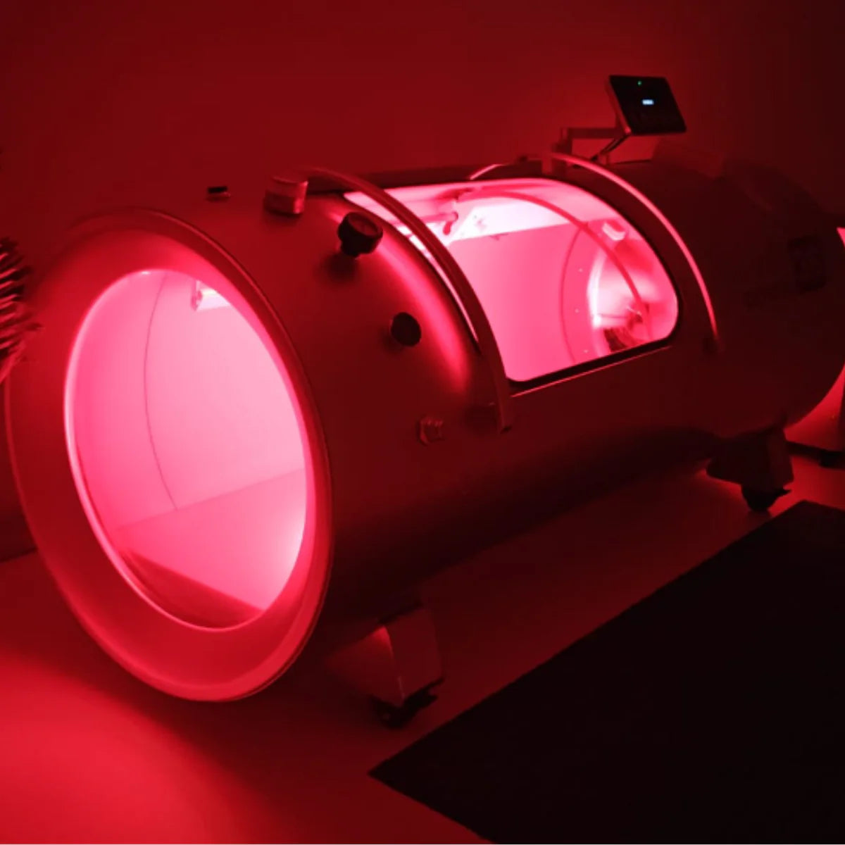 Airvida Ultra 1.3-2.0 ATA Hard Shell Lying Hyperbaric Chamber