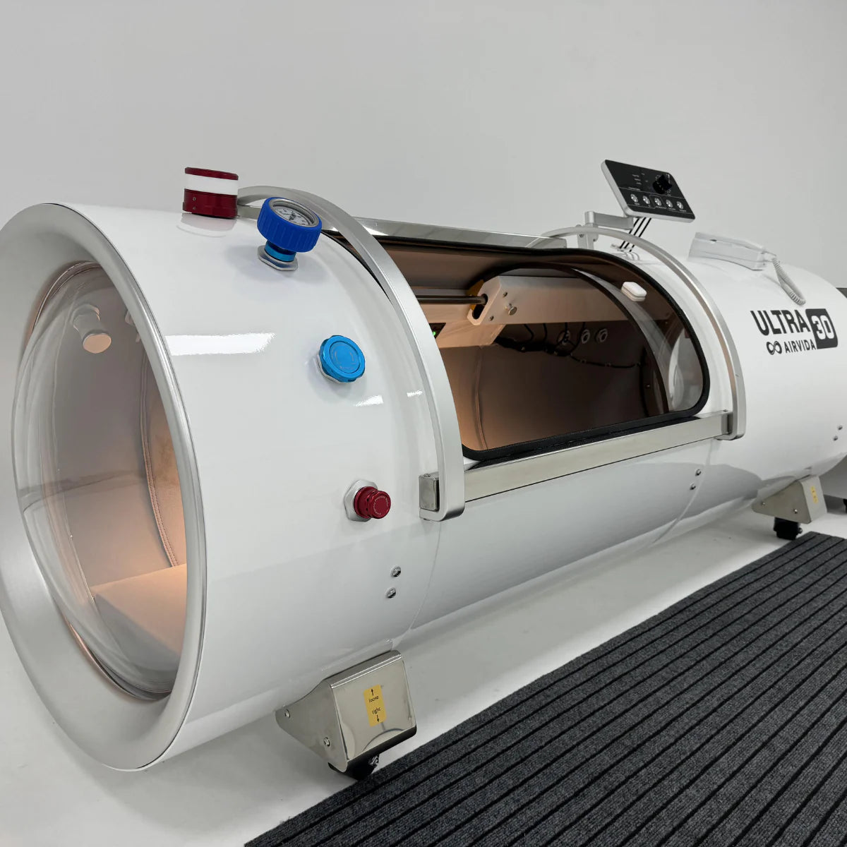 Airvida Ultra 1.3-2.0 ATA Hard Shell Lying Hyperbaric Chamber