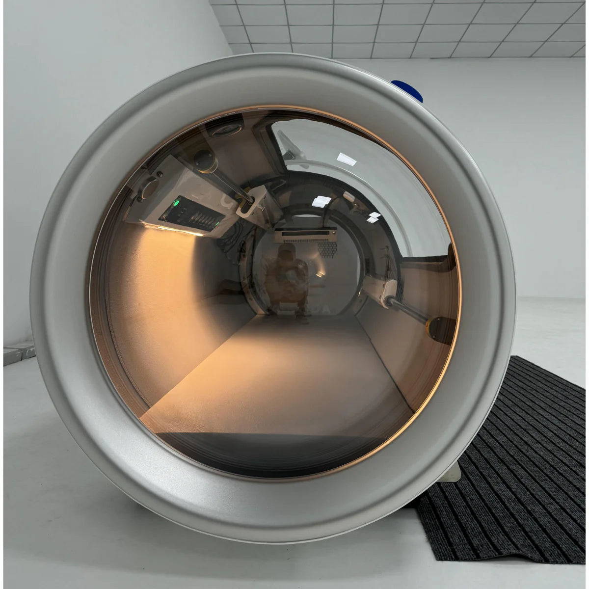 Airvida Ultra 1.3-2.0 ATA Hard Shell Lying Hyperbaric Chambers